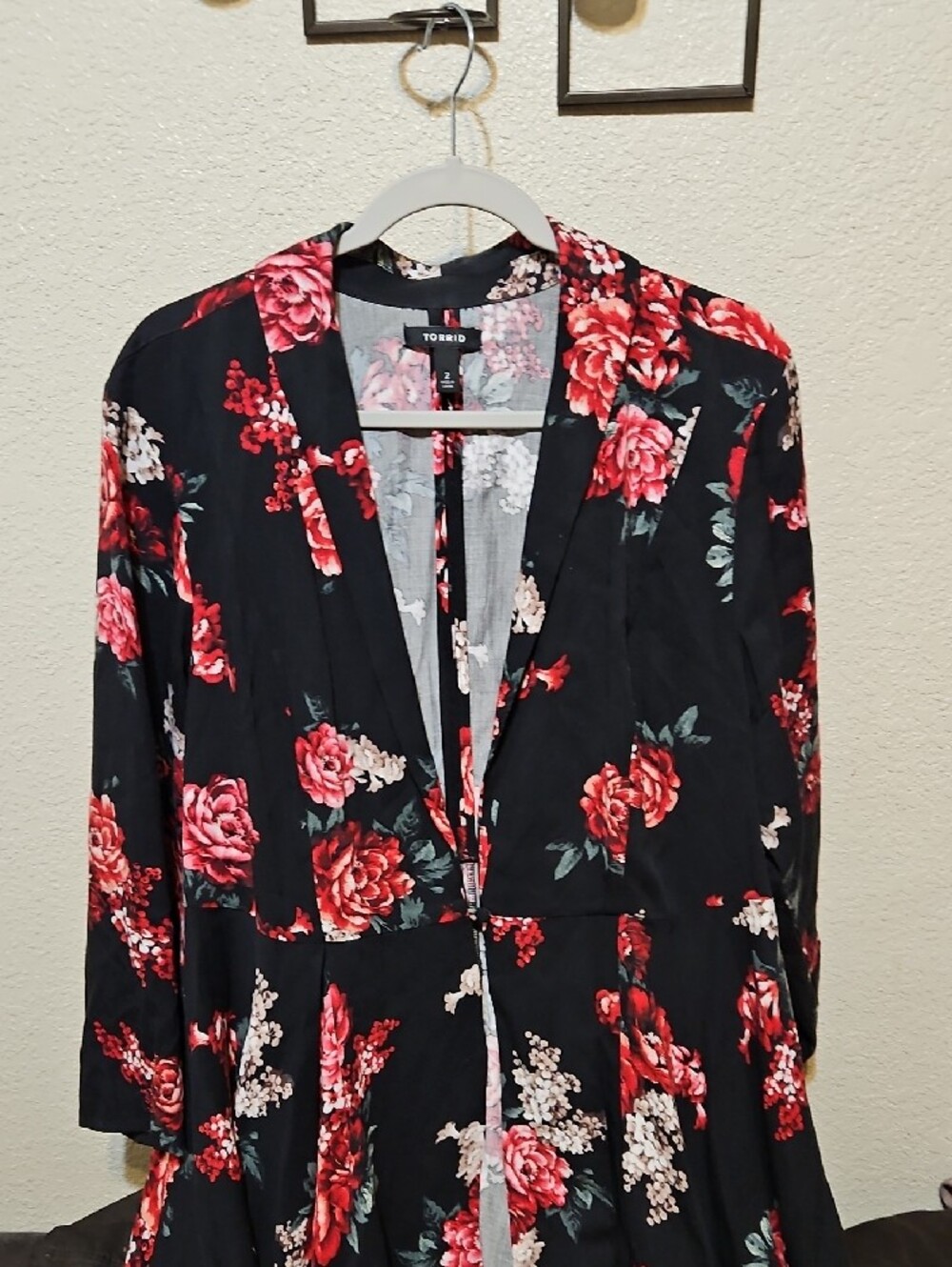 torrid Black Floral Long Sleeve Cardigan with Red Roses - Picture 2 of 7